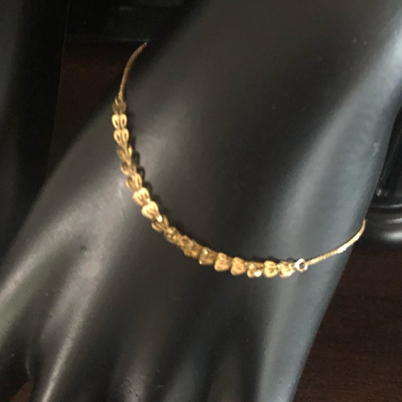 ❌SOLD❌🌸REAL 18K Saudi Gold Necklace & Bracelet Set🌸 - Picture 4 of 12